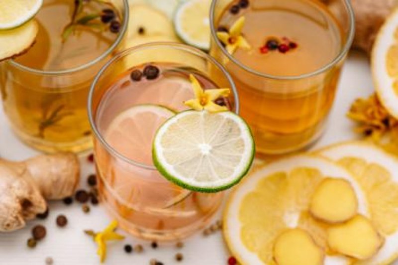 Natural drinks at home for metabolism